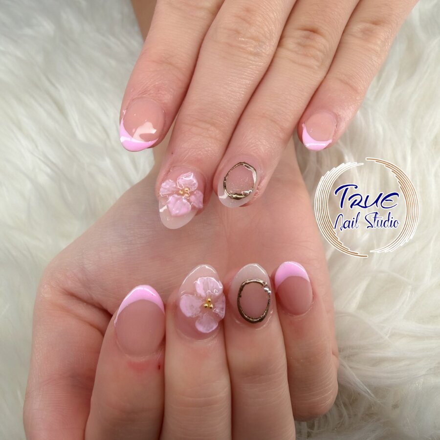 Awe-Inspiring Nail Art